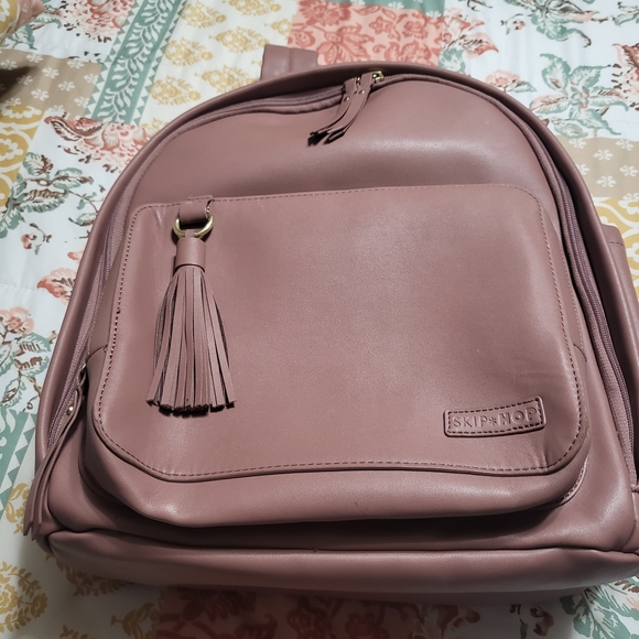 Skip Hop Dusty Rose Diaper Backpack - Picture 3 of 16